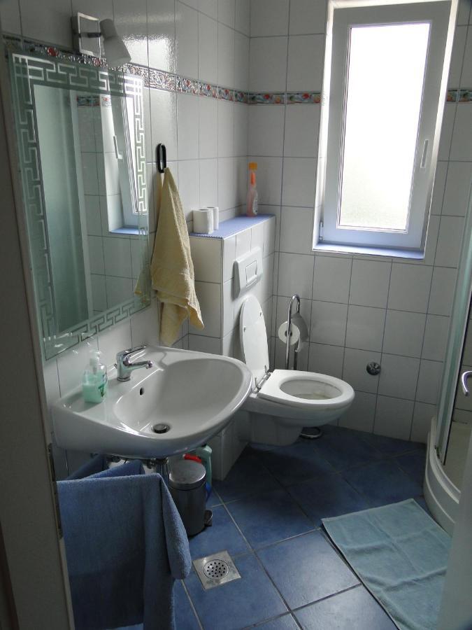 Vito & Rocco Apartment Malinska Room photo